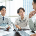 20代の施工管理の年収はいくら？　他業界との差や年収に差が出るポイント、年収を上げるための取り組みなどを紹介！